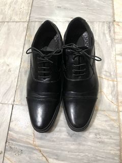 Pure leather Louis Philippe shoes, Men's Fashion, Footwear, Dress Shoes on  Carousell