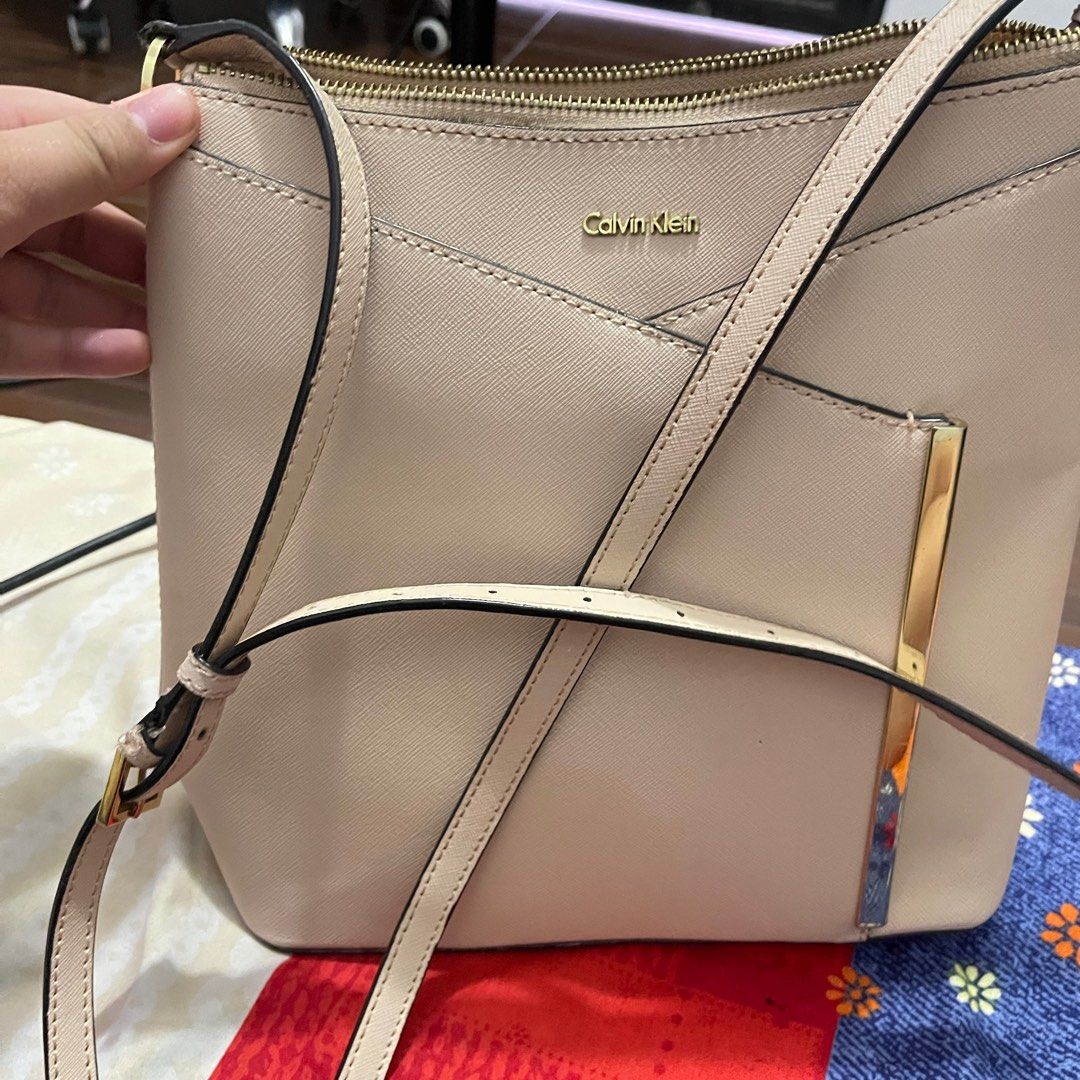 Calvin klein mara on sale saffiano crossbody