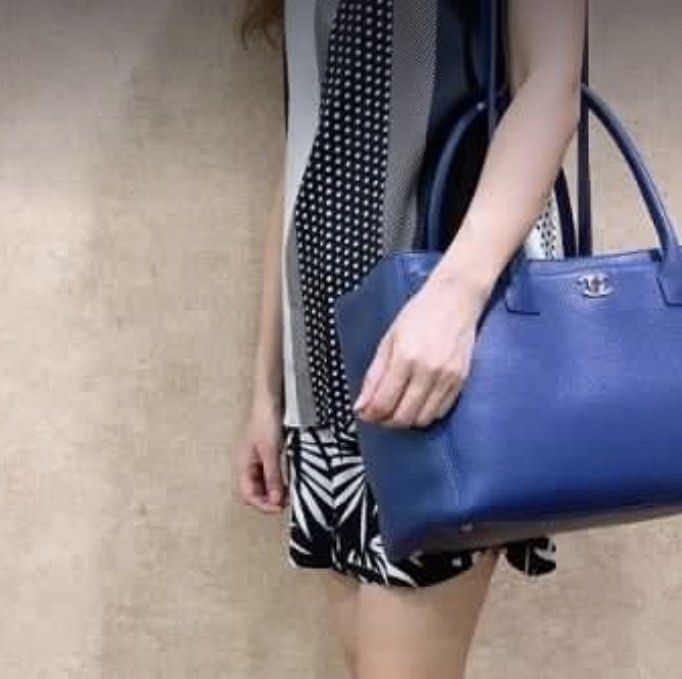 Chanel Executive Cerf Tote Blue