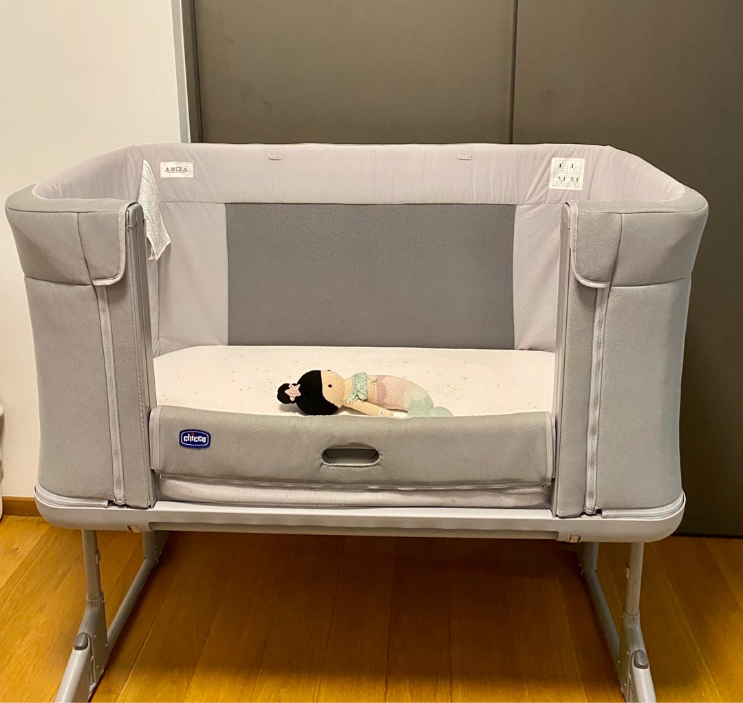 Chicco Next2me Forever CoSleeping Cot Cool Grey, Babies & Kids, Baby