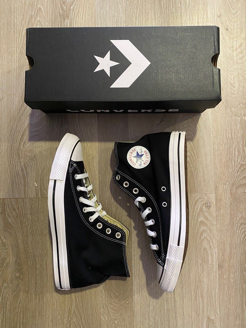 Sepatu converse store chuck taylor