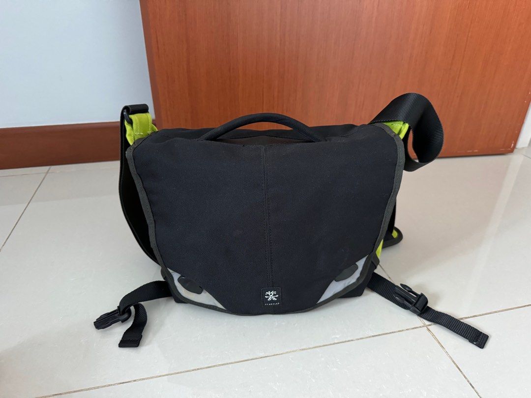 Crumpler Camera Bag 6 million dollar home