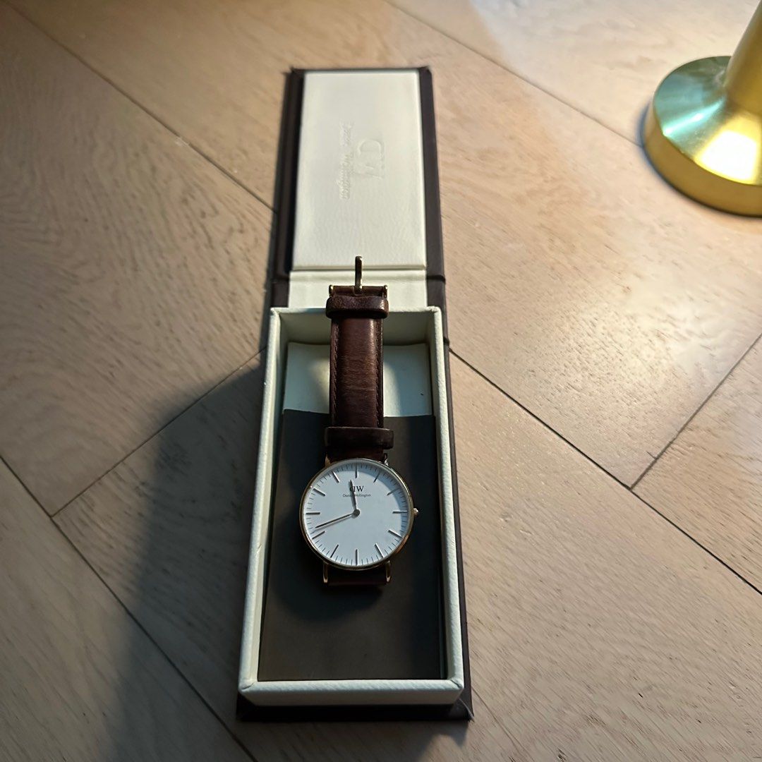 Daniel Wellington 36mm st mawes watch手錶, 名牌, 手錶- Carousell