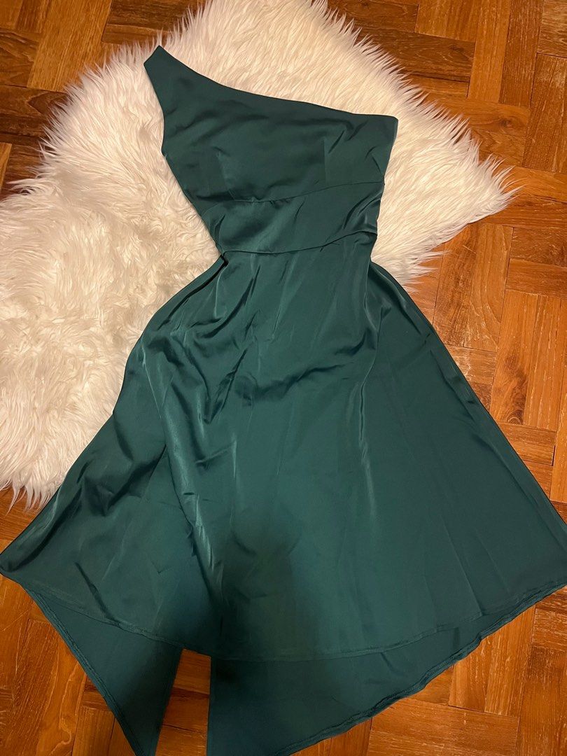 Off shoulder dip hem dress 2025