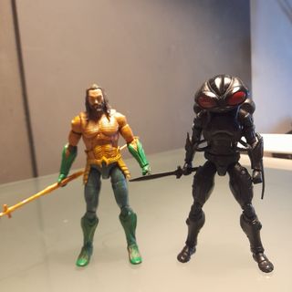 https://media.karousell.com/media/photos/products/2023/11/1/dc_multiverse_aquaman_figures__1698810608_964cfae6_thumbnail