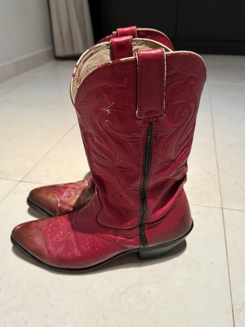 Durango Red cowboy boots