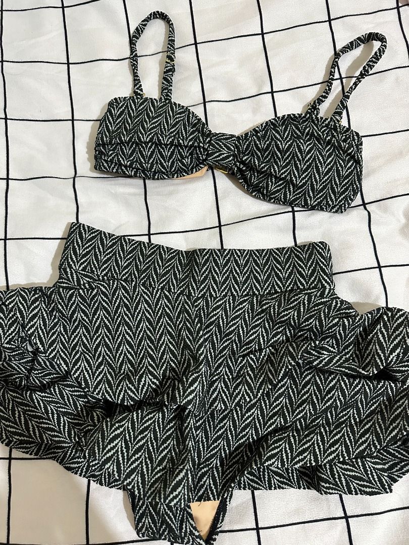 Eighth Mermaid Sasha Swimswear, Women's Fashion, Swimwear, Bikinis ...