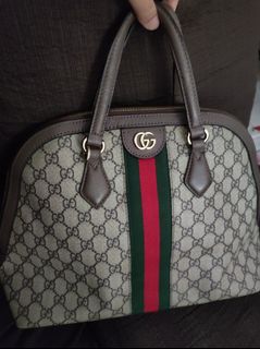 Gucci discount alma bag