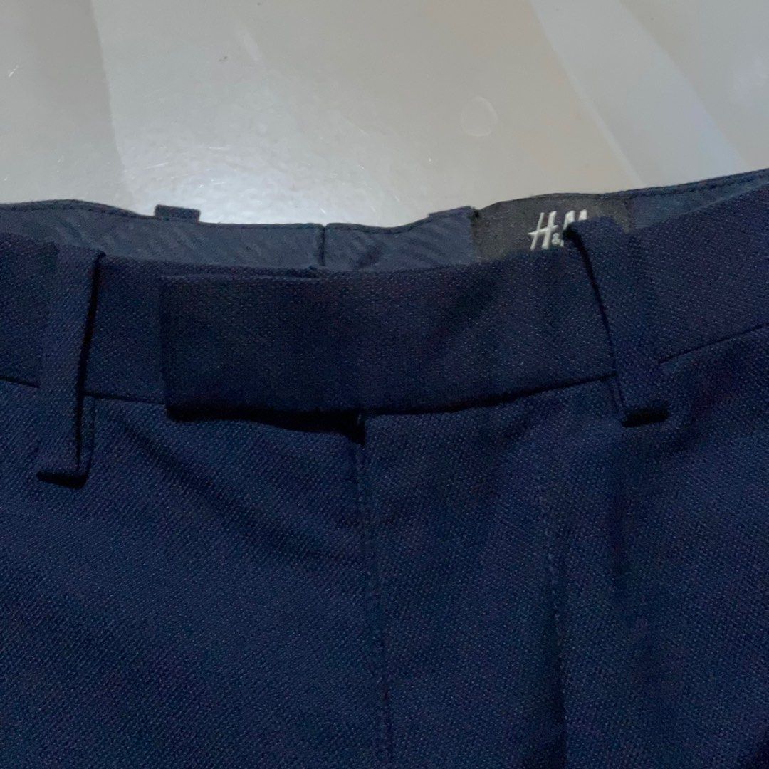 H and store m slacks
