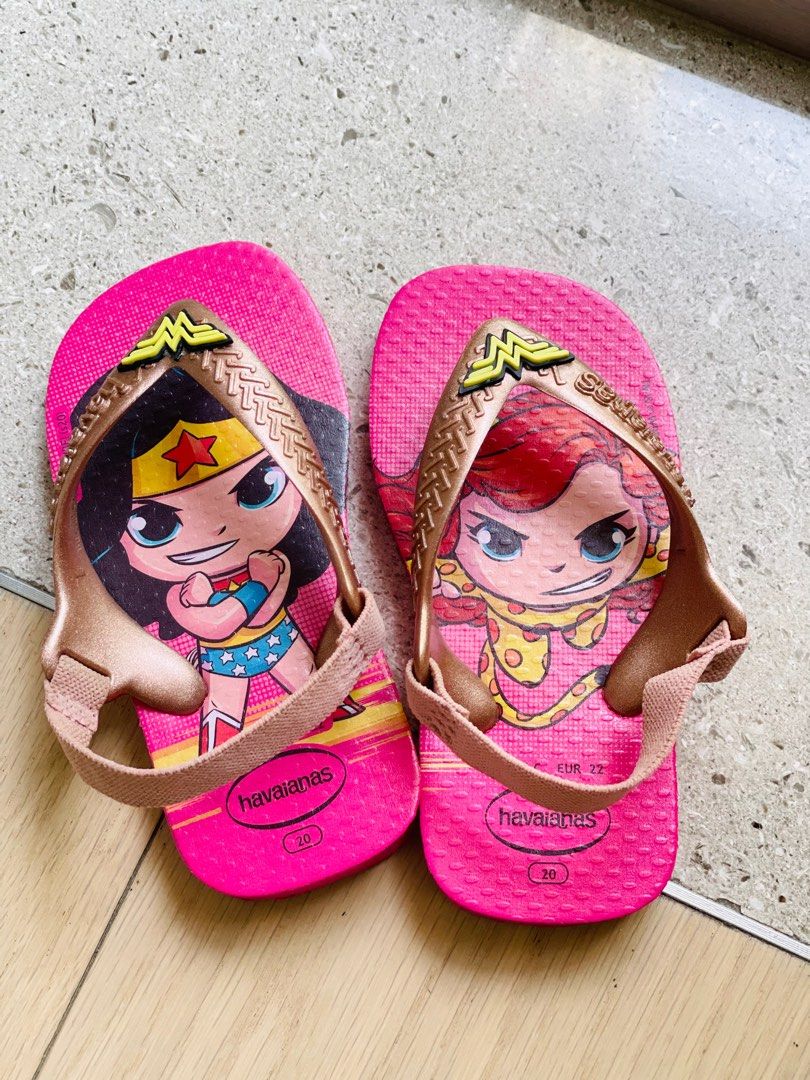 Havaianas wonder woman sales