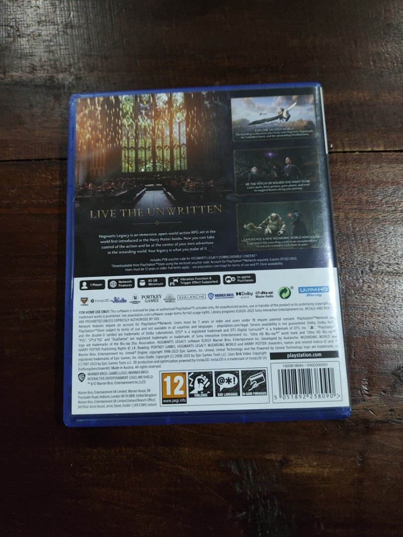 Hogwarts Legacy with Sticker Sheet - PS5