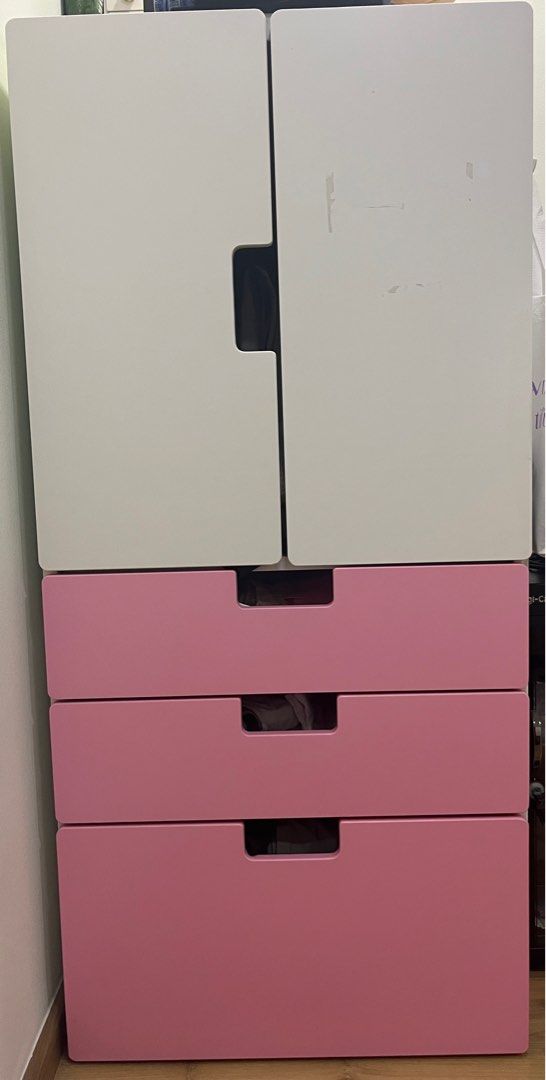Ikea childrens hot sale wardrobe stuva