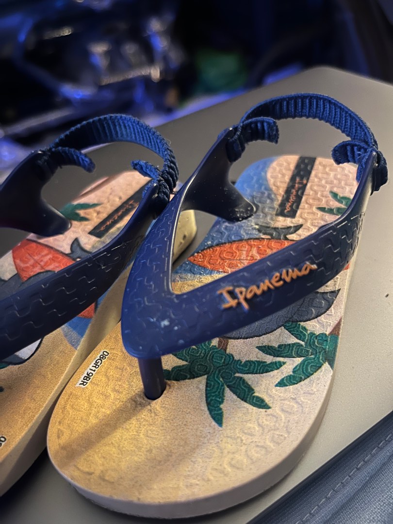 Ipanema baby flip flops top