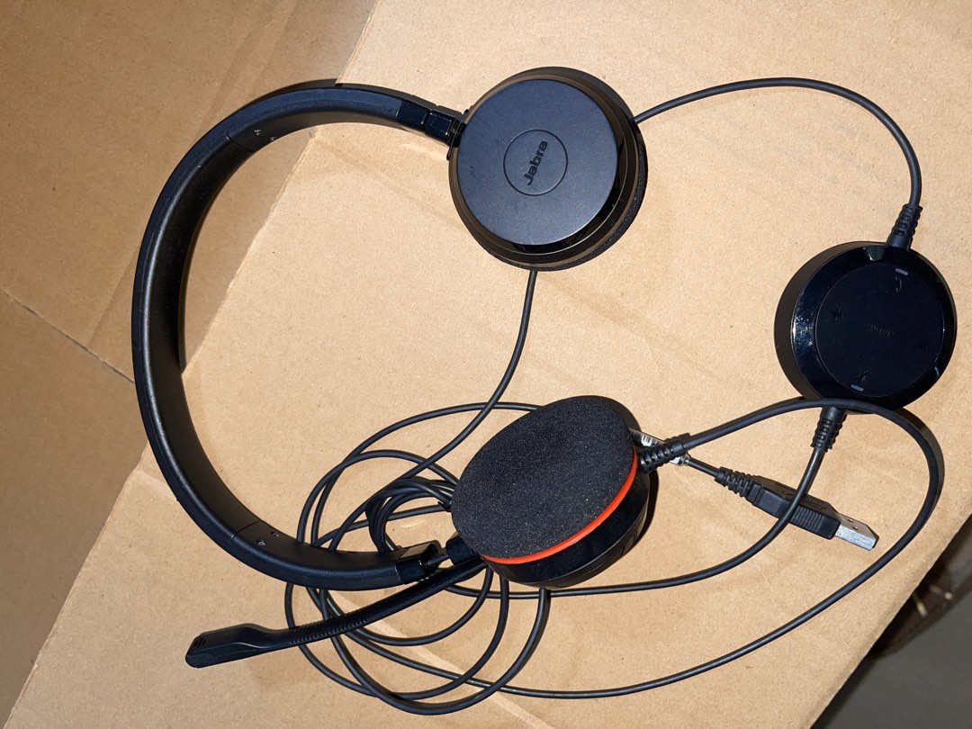Jabra headset with movable mic (USB), Audio, Headphones & Headsets on