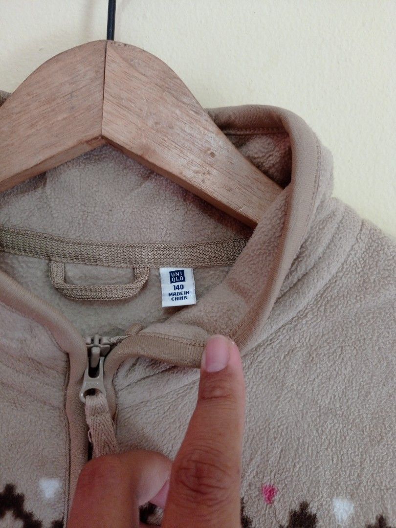 Jaket hangat uniqlo hot sale