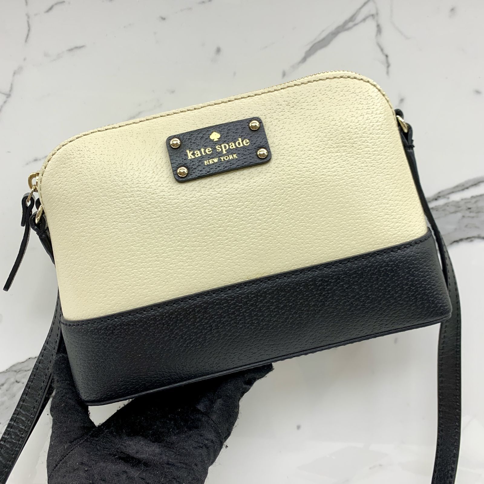 KATE SPADE WHITE BLACK LEATHER SLING CROSSBODY BAG 237019639 KM Luxury Bags Wallets on Carousell
