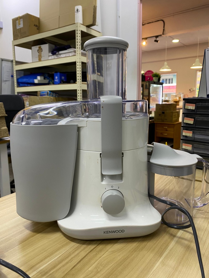 KENWOOD CENTRIFUGAL 0.75L, TV & Home Appliances, Kitchen Appliances