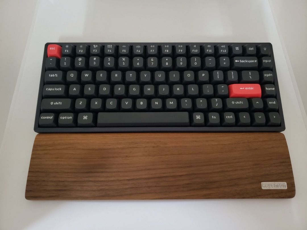 Keychron K2 v2 Aluminum RGB + Double Shot PBT + Wrist Rest, Computers