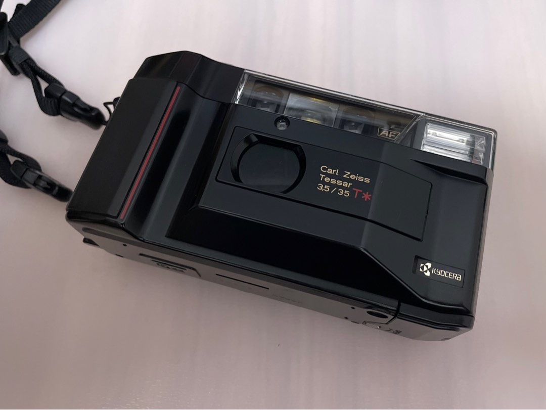 Kyocera TD (Yashica T2) w/ Zeiss Tessar 35mm 攝影器材, 相機