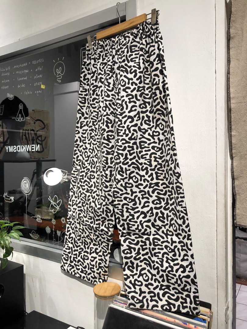 Leopard Pants, Men's Fashion, Bottoms, Chinos on Carousell