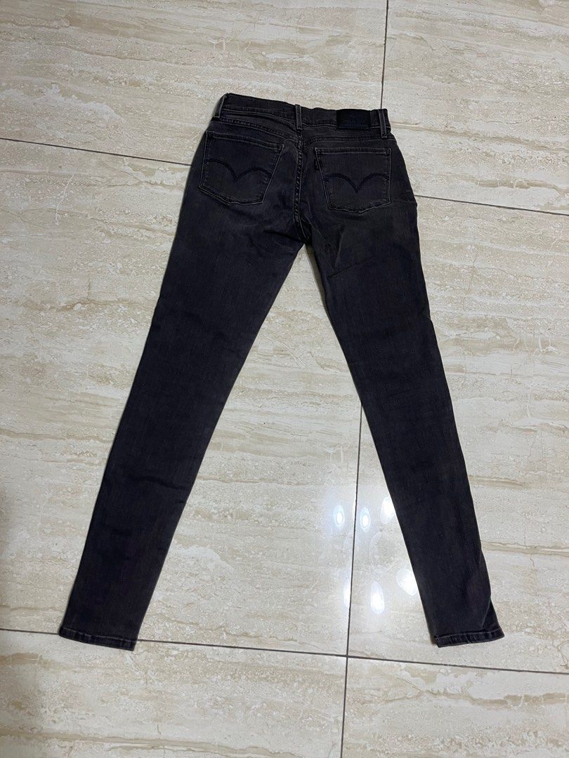 Levis 27 2025
