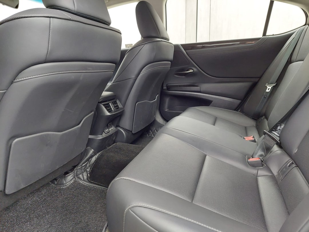 Lexus ES250 Executive (A)62863173229570114