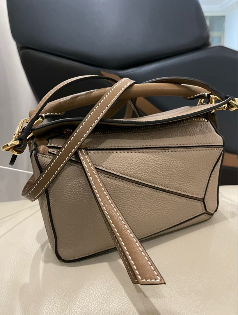 Loewe sales puzzle sand
