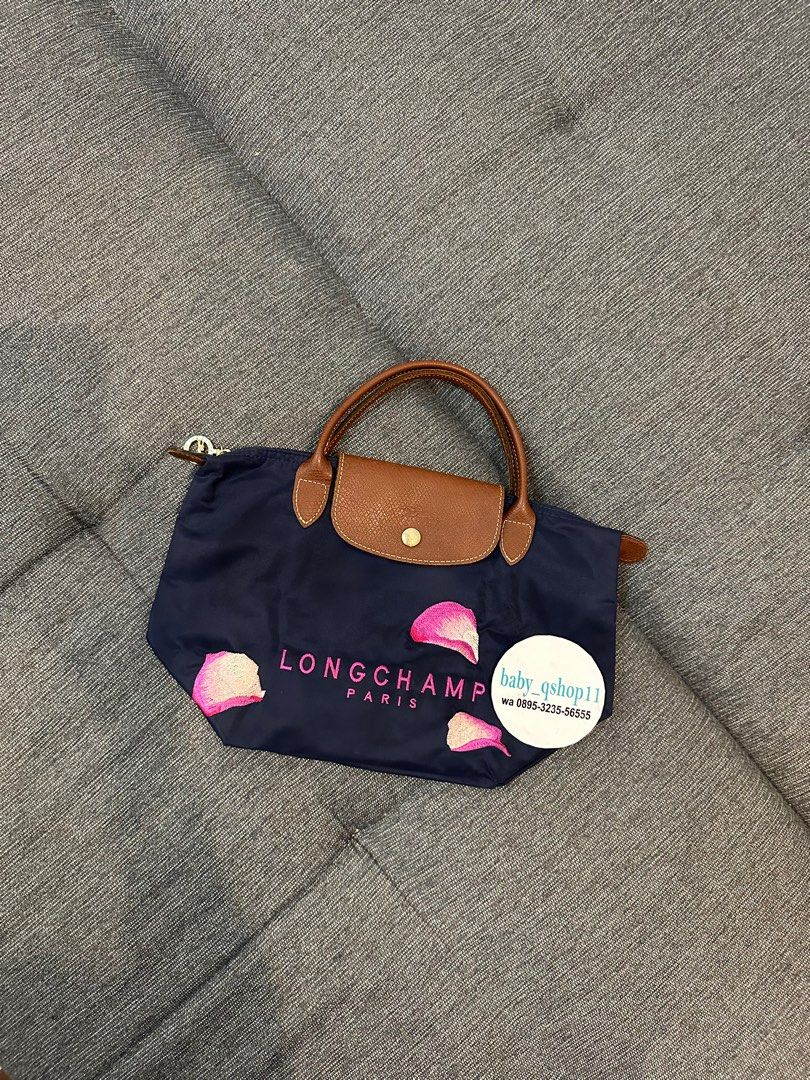 Longchamp Quadri Leather Hobo Bag, Barang Mewah, Tas & Dompet di Carousell