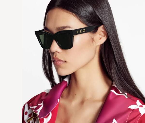 Louis Vuitton Blanca Sunglasses, Men's Fashion, Watches & Accessories