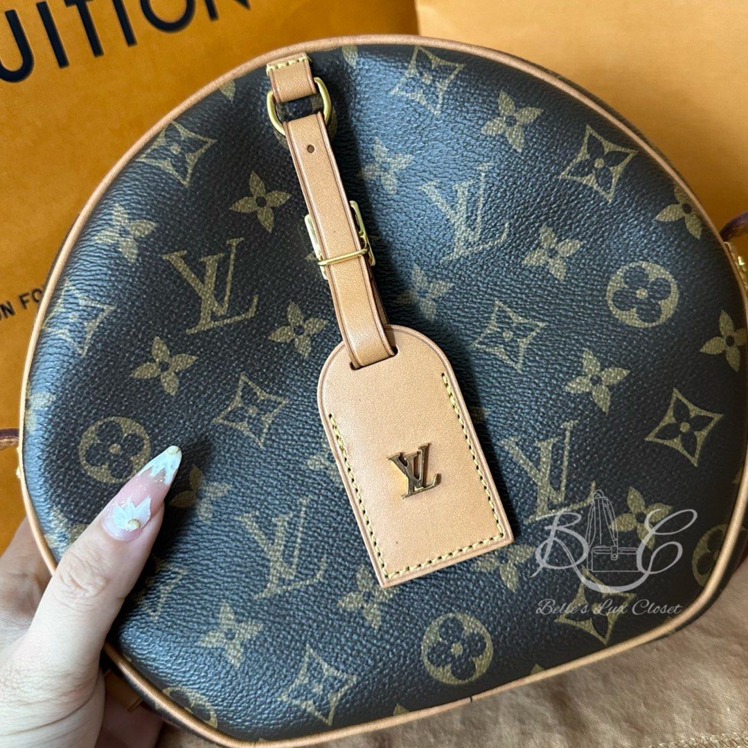 Louis Vuitton Odeon Monogram MM REVIEW- What fits inside? Mod