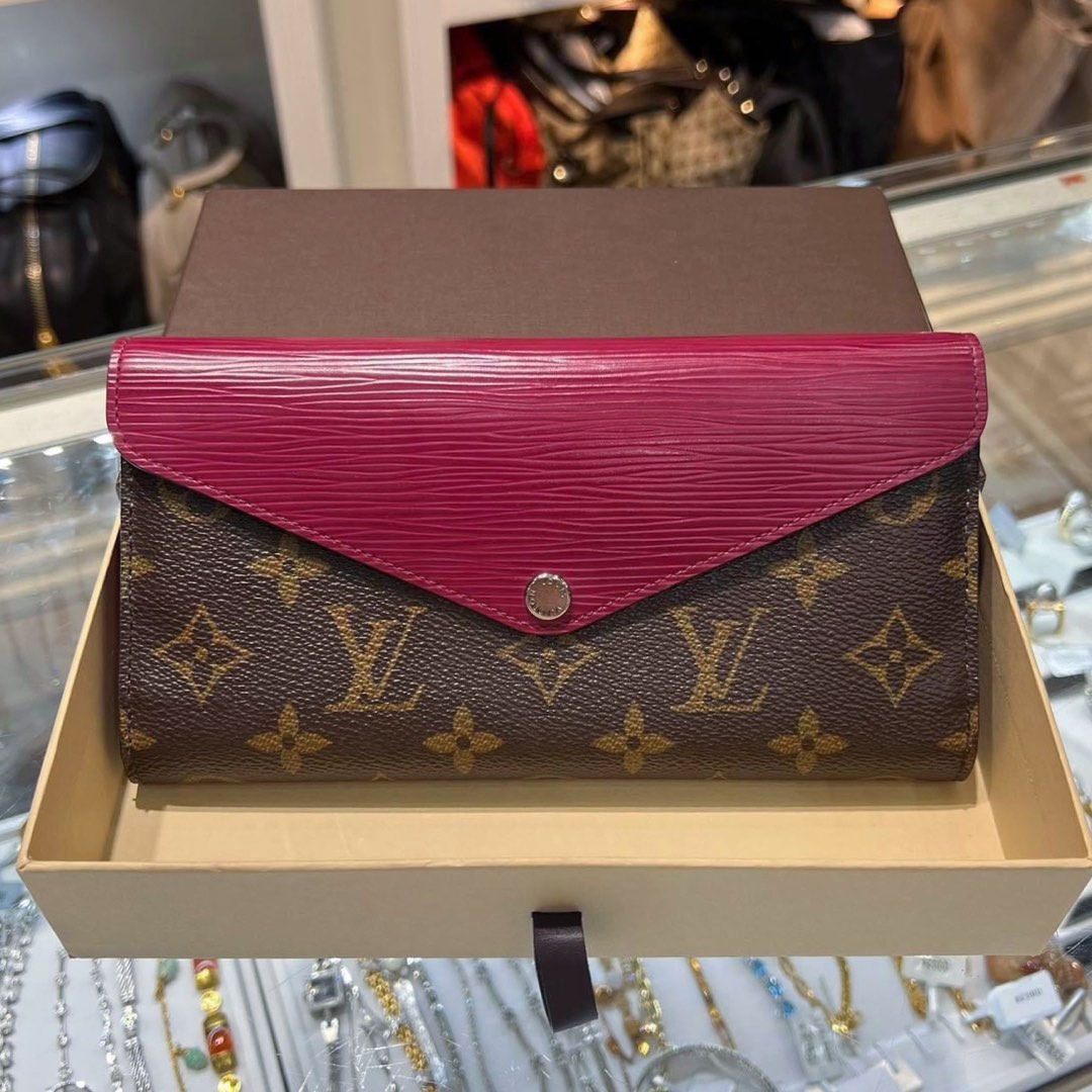 Louis Vuitton Men Pince Wallet, Luxury, Bags & Wallets on Carousell