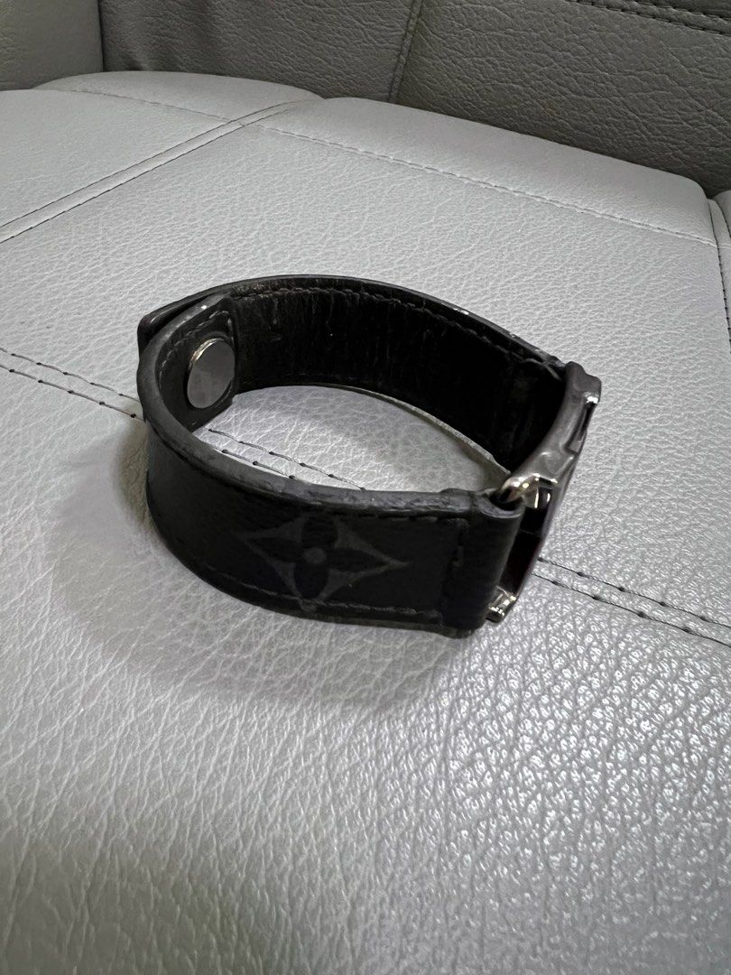 Louis Vuitton Monogram Eclipse Hockenheim Bracelet Size 17