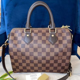 Authentic Louis Vuitton “duomo” in damier ebene! immaculate shape