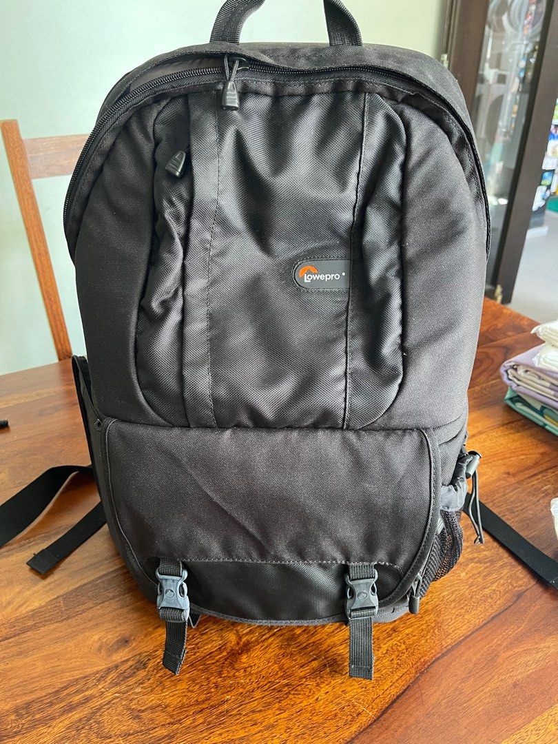 Lowepro camera bag price discount