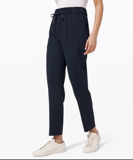 Lululemon stretch high rise 7/8 pant Prosecco (6), Women's Fashion,  Activewear on Carousell