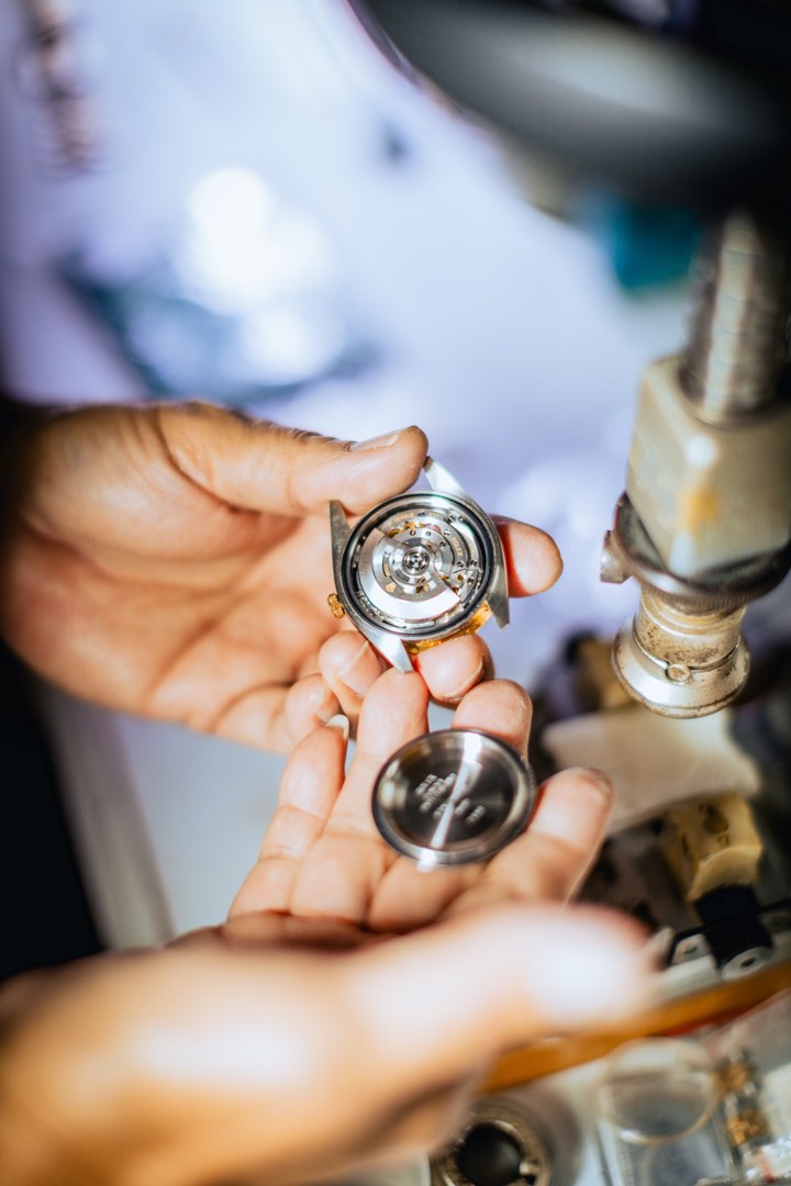 Luxury Watch Rolex Repair Servicing Polish Restoration Battery Change