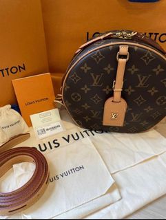 Shop Louis Vuitton Color Blossom Bb Star Bracelet (Q95538) by Chocolate11