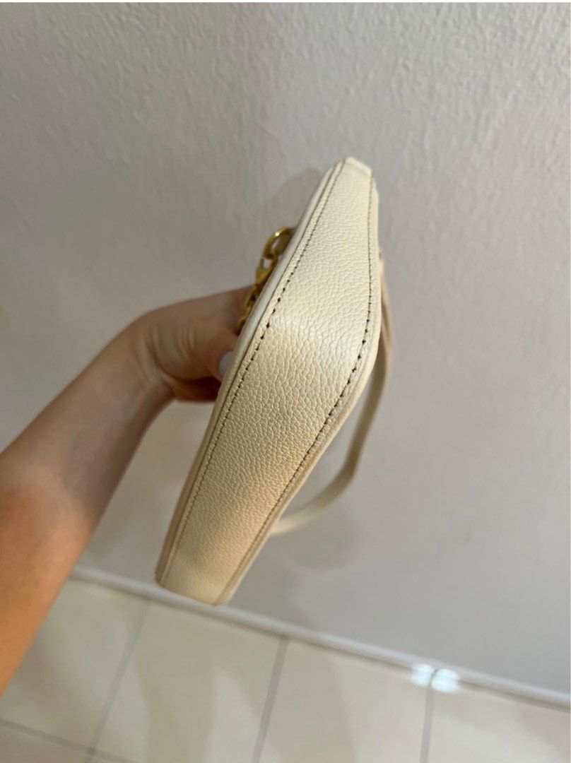 Louis Vuitton Easy Pouch On Strap in Crème, Luxury, Bags & Wallets on  Carousell