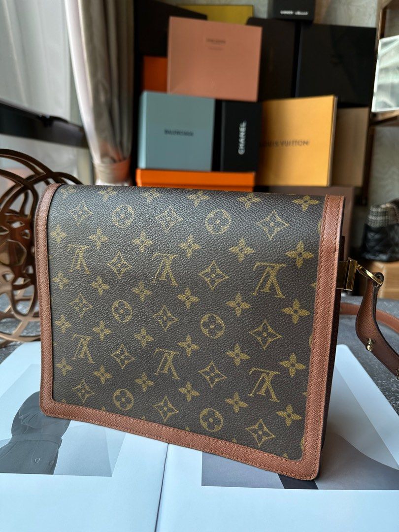 Authentic Louis Vuitton Vintage Drouot Bag With Shoulder 