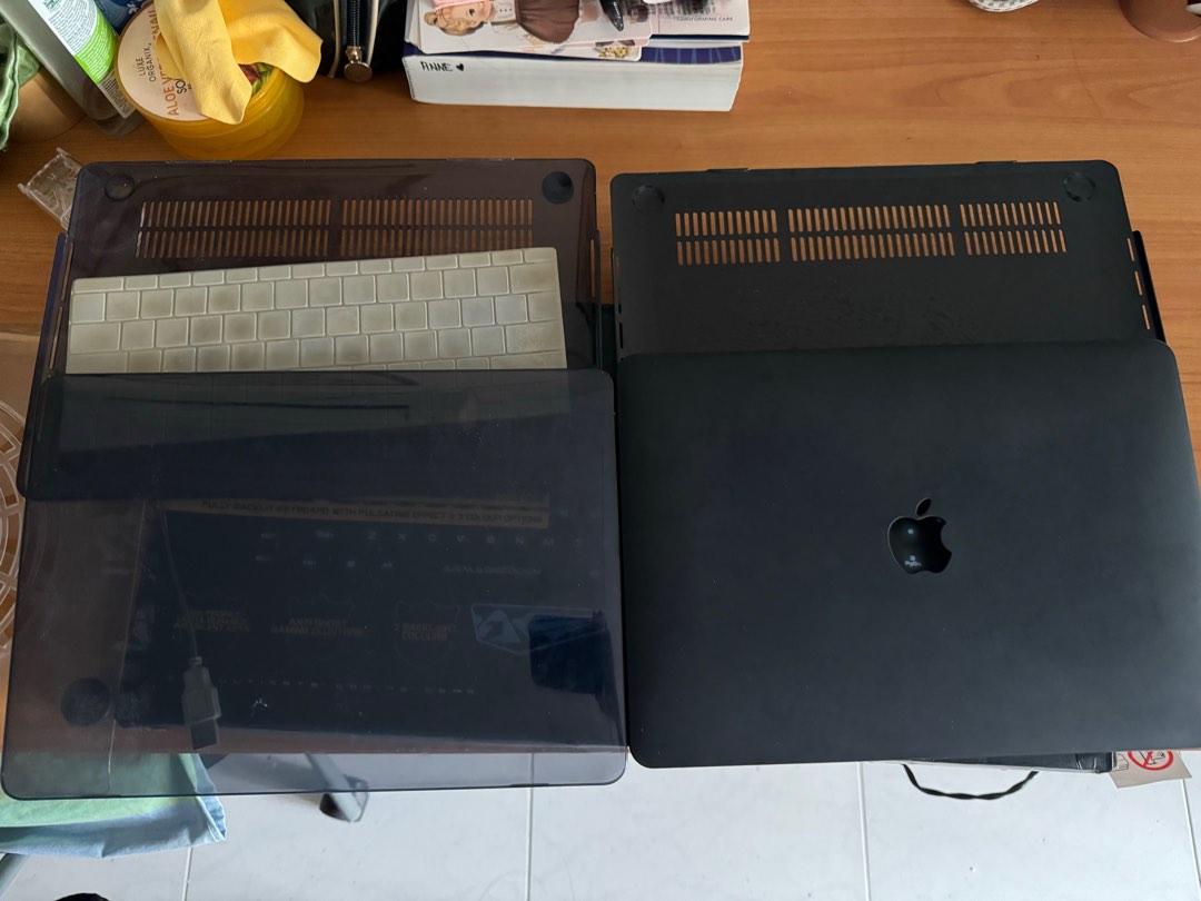 Macbook Pro Hard case, Computers & Tech, Laptops & Notebooks on Carousell