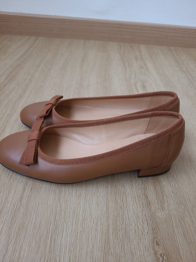 Handmade leather ballet flats store