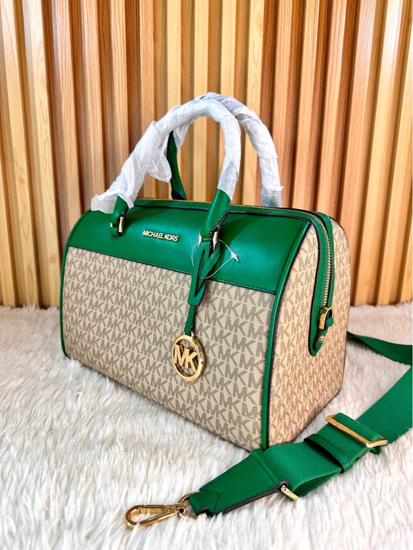 Michael kors 2025 gym bag