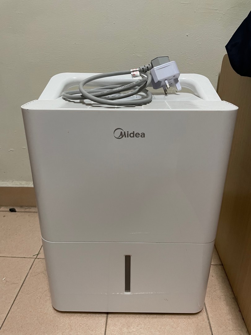 Midea Dehumidifier, TV & Home Appliances, Air Purifiers & Dehumidifiers