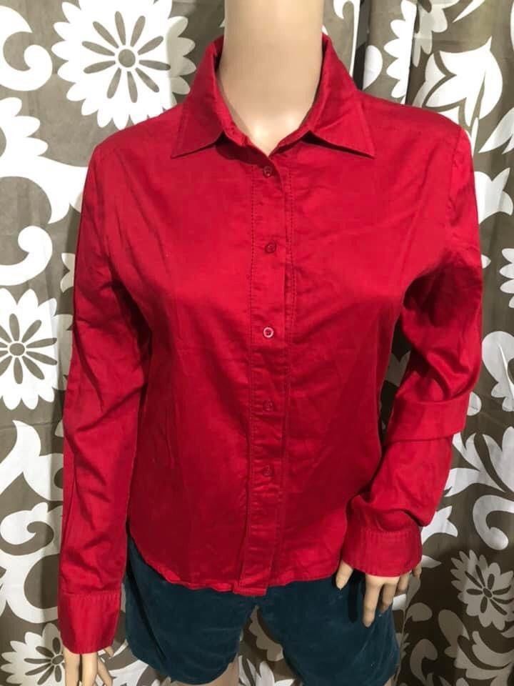 MNG red longsleeves polo. Medium (Category: Longsleeves) located in Baguio. Submitted by blossombeauty.chicfinds23 (Listing ID 1263306005, Image 1). Description: #68L medium size preloved. lightly used authentic j&t courier gcash/bdo pay baguio location. for dropping or shipping plus 100 shipping fee.