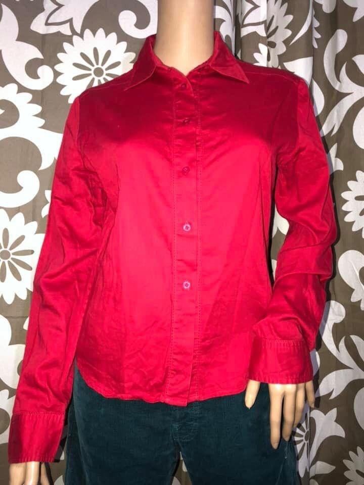 MNG red longsleeves polo. Medium (Category: Longsleeves) located in Baguio. Submitted by blossombeauty.chicfinds23 (Listing ID 1263306005, Image 2). Description: #68L medium size preloved. lightly used authentic j&t courier gcash/bdo pay baguio location. for dropping or shipping plus 100 shipping fee.