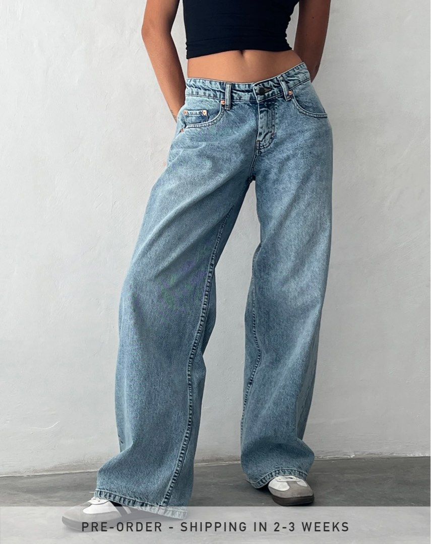 Motel Roomy Extra wide low rise jeans in vintage blue wash Women s Fashion Bottoms Jeans Leggings on Carousell