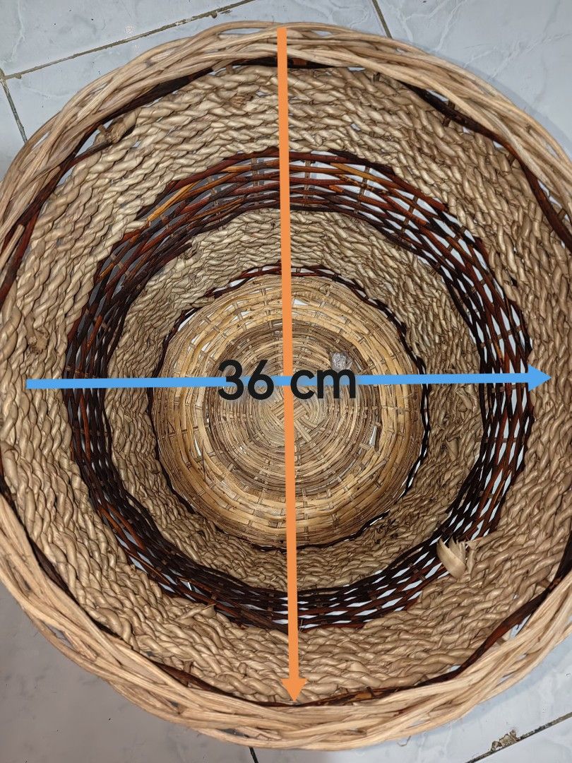 Multi Purpose Basket (Category: Storage Boxes & Baskets) located in Makati City. Submitted by wisemanshop (Listing ID 1263293054, Image 1). Description: Multi Purpose Basket Can Be Use for Grocery/Fruits Basket Plant Vase Decoration 2 pcs. available 36 cm Width/Length 31 cm Height 27 cm Base Width/Length.