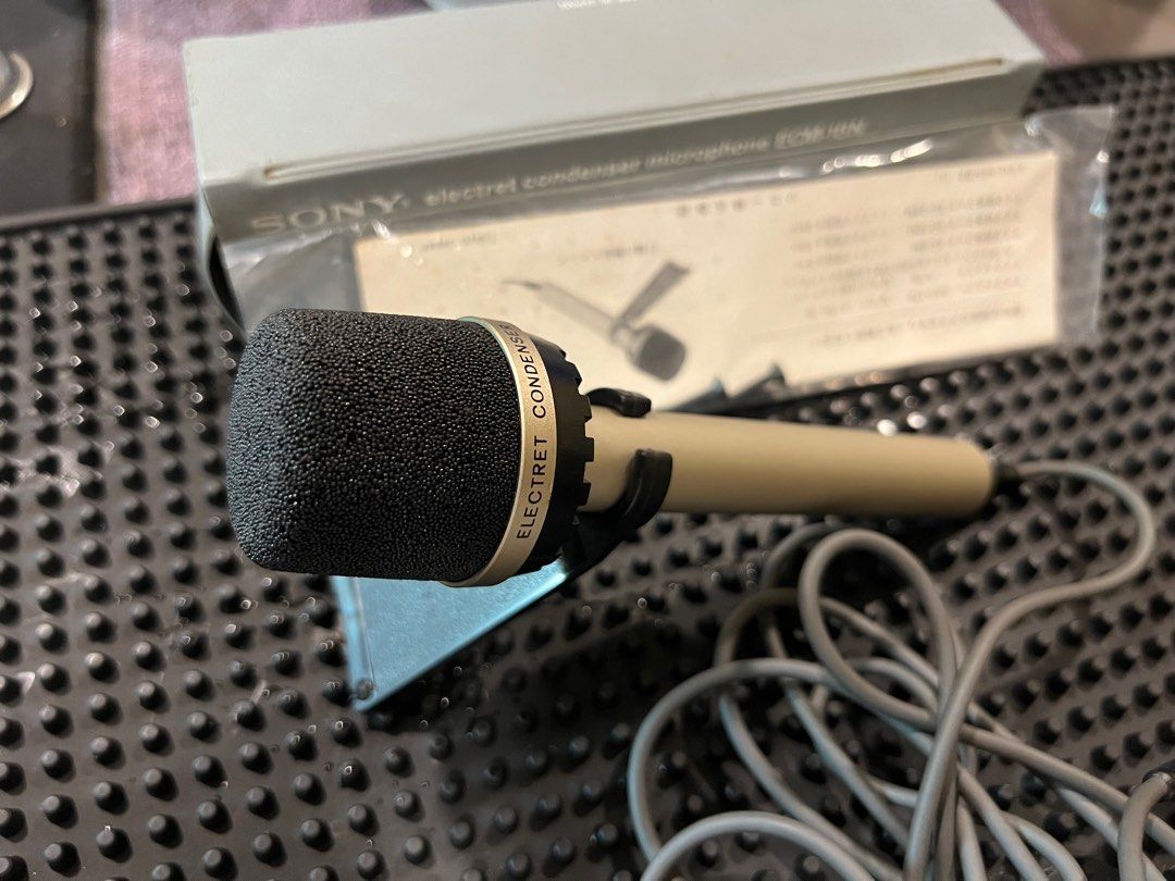 New Vintage Sony ECM18N Electret Condenser Microphone With Case Made