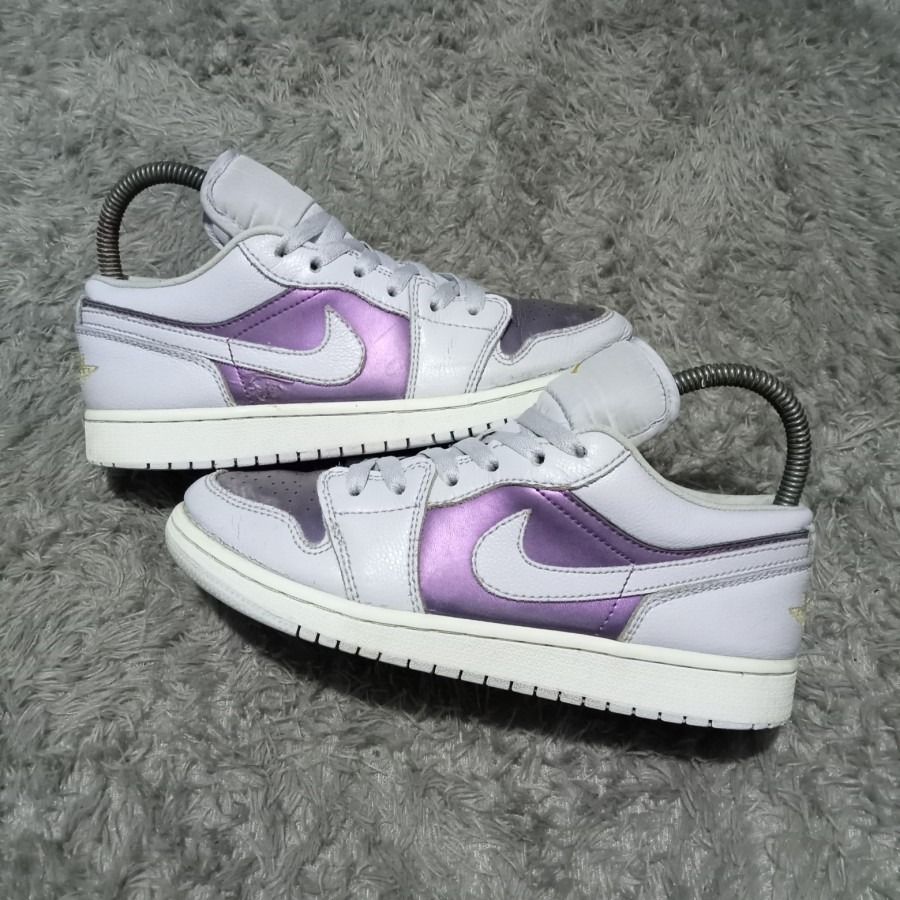 Jordan 1 low oxygen purple shop