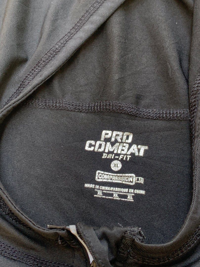 NIKE Pro Combat Jacket